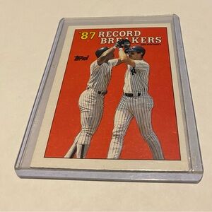 Don Mattingly 87 Record Breakers 1988 Topps Baseball Card  # 2 Vintage